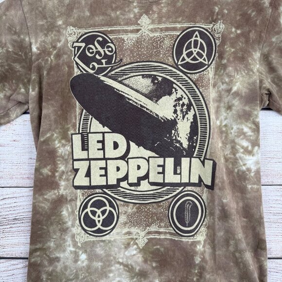 Lot of 2 Led Zeppelin T-Shirts Blimp and 1977 Adult Size S Gray/Tie Dye Beige - Picture 14 of 14